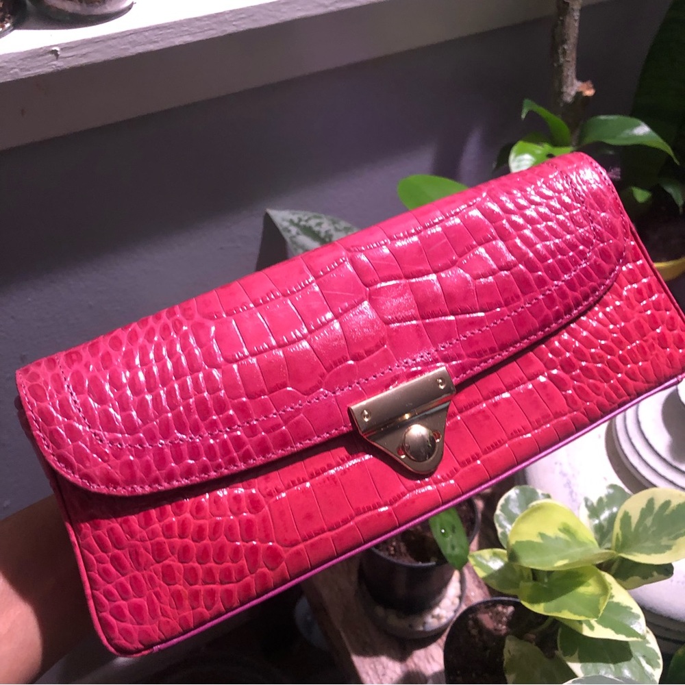 ZYMO Vintage Alligator Crocodile Textured Pink Wristlet Clutch Bag